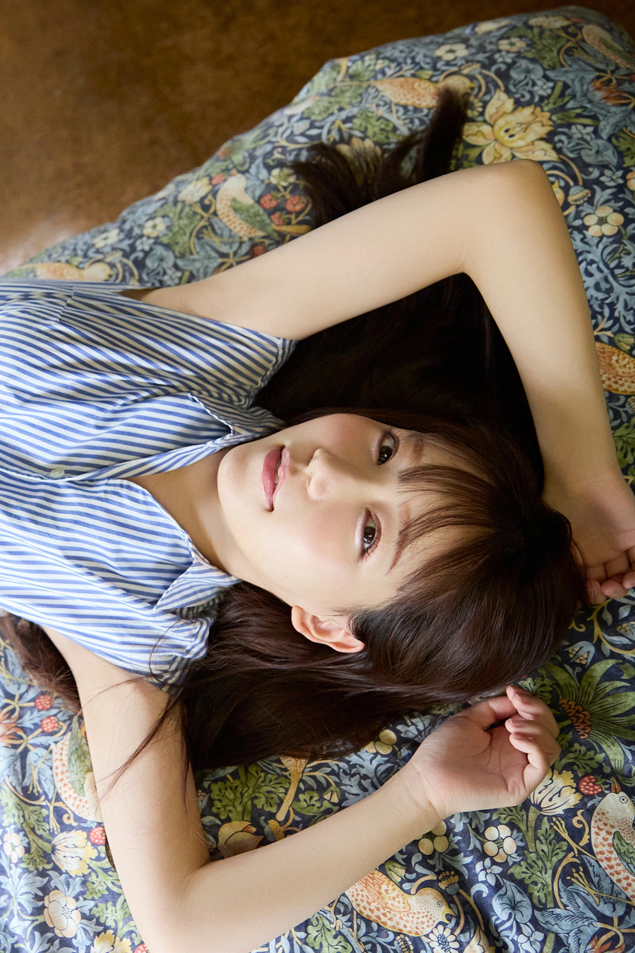 Marin Mita 三田真鈴, FLASHデジタル写真集 「見たらダメ」 16