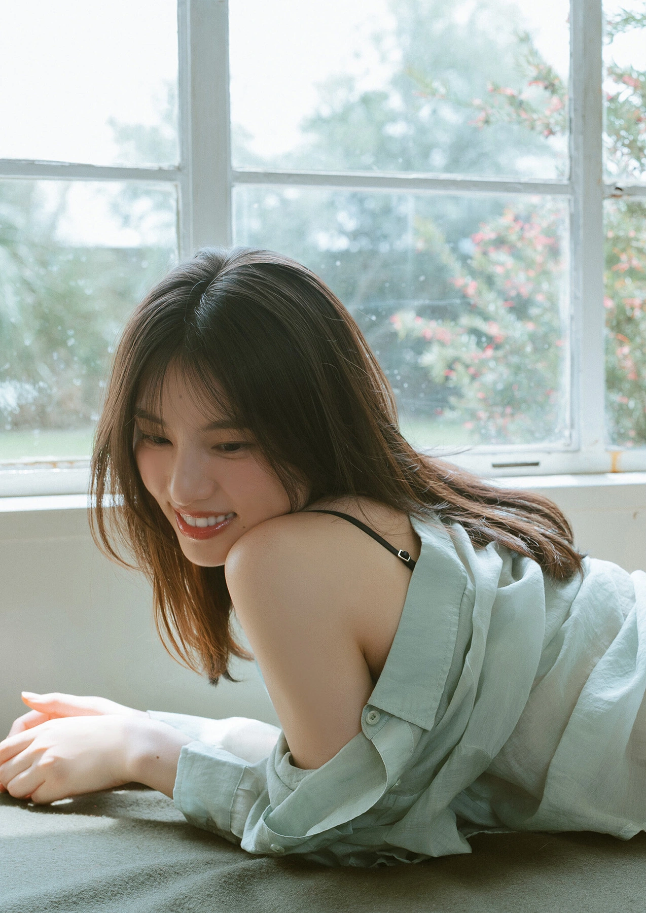 Iori Sagara 相楽伊織, 写真集 スピサン グラビアフォトブック 「Summer Vibes」 33
