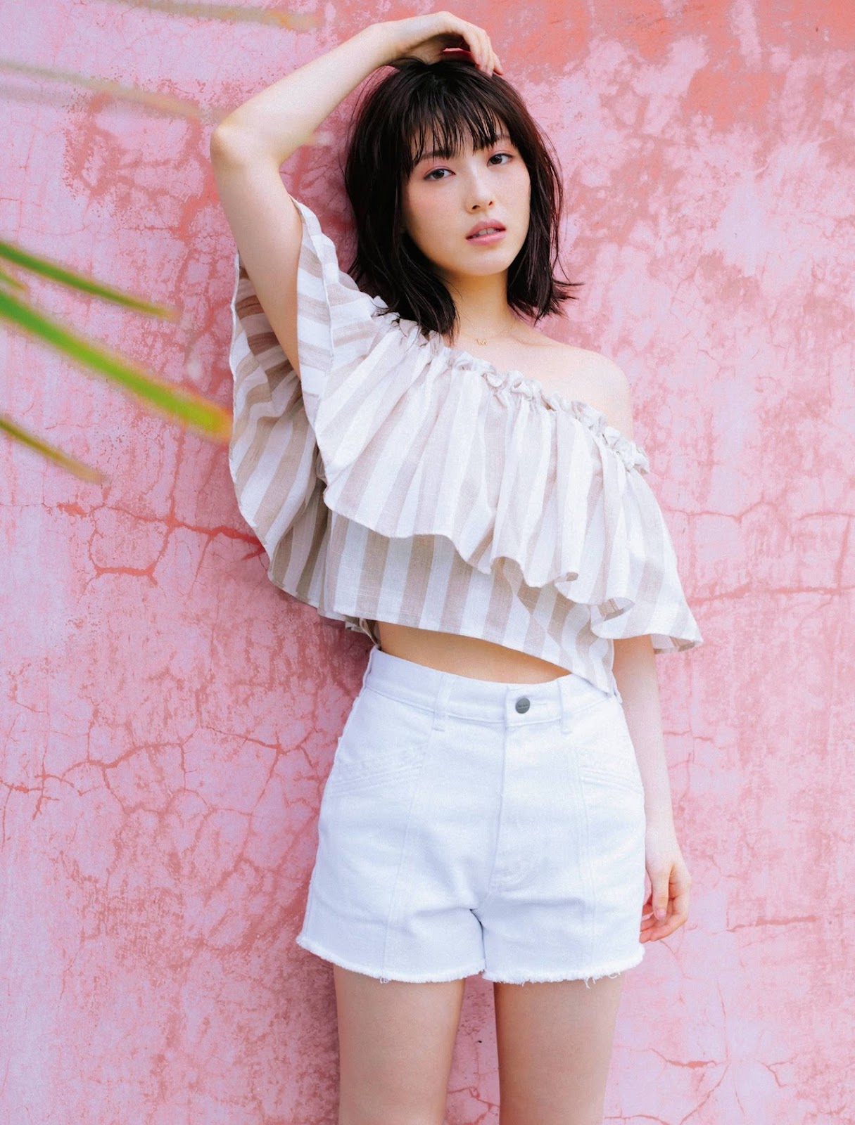 Minami Hamabe 浜辺美波, FRIDAY 2021.11.05 (フライデー 2021年11月5日号) 4