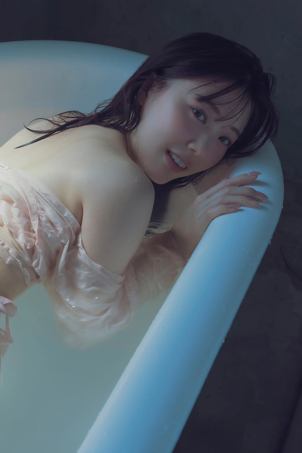 Mio Ishikawa 石川澪, FRIDAYデジタル写真集 「Candy Pink Vol.02」 41