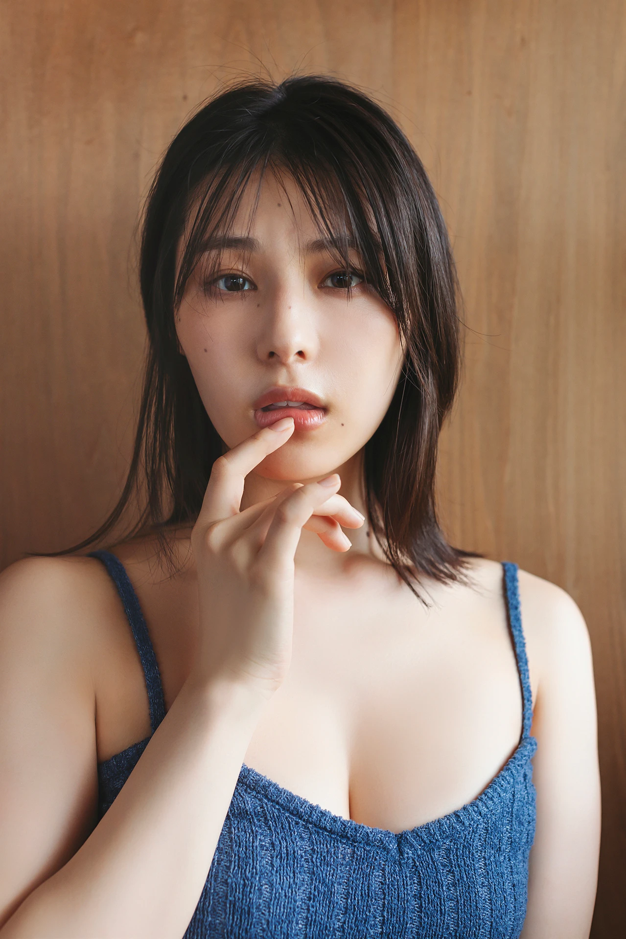 Iori Sagara 相楽伊織, ヤングチャンピオンデジグラ 「MADONNA」 62