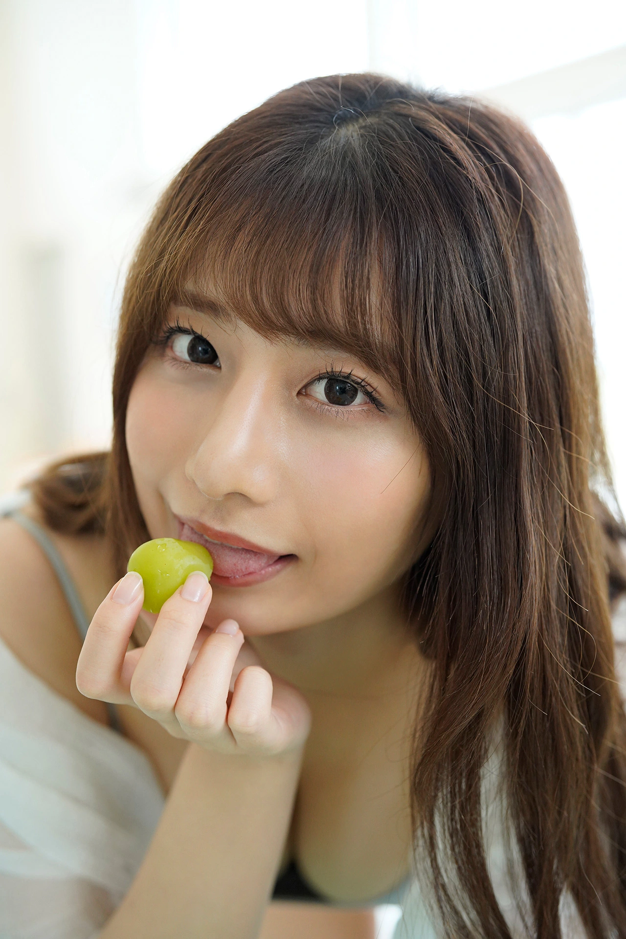 Yuka Suzuki 鈴木優香, FLASHデジタル写真集 「スキャンダルFカップ Vol.02」 15