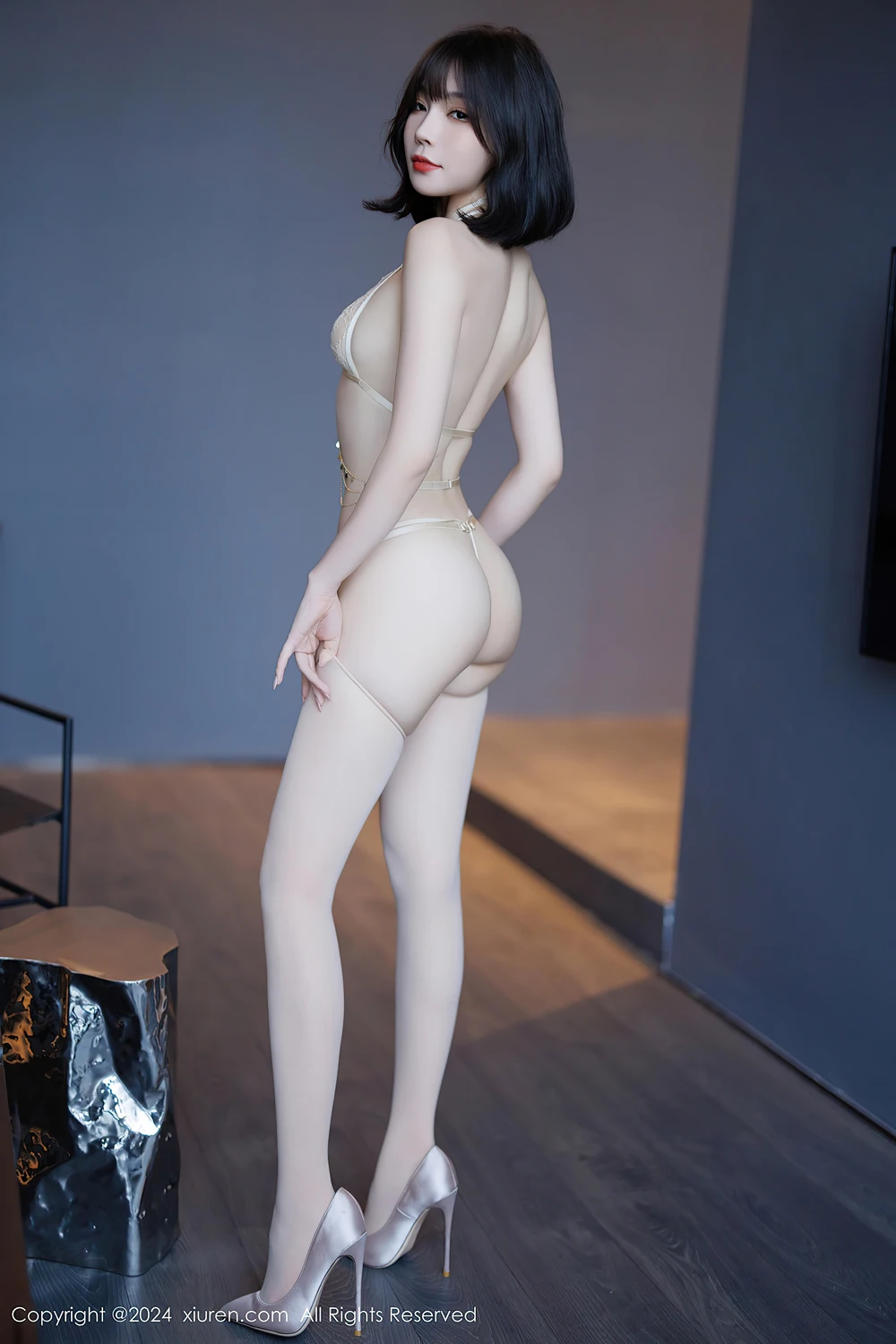 XiuRen秀人网 No.9412 徐莉芝Booty 48
