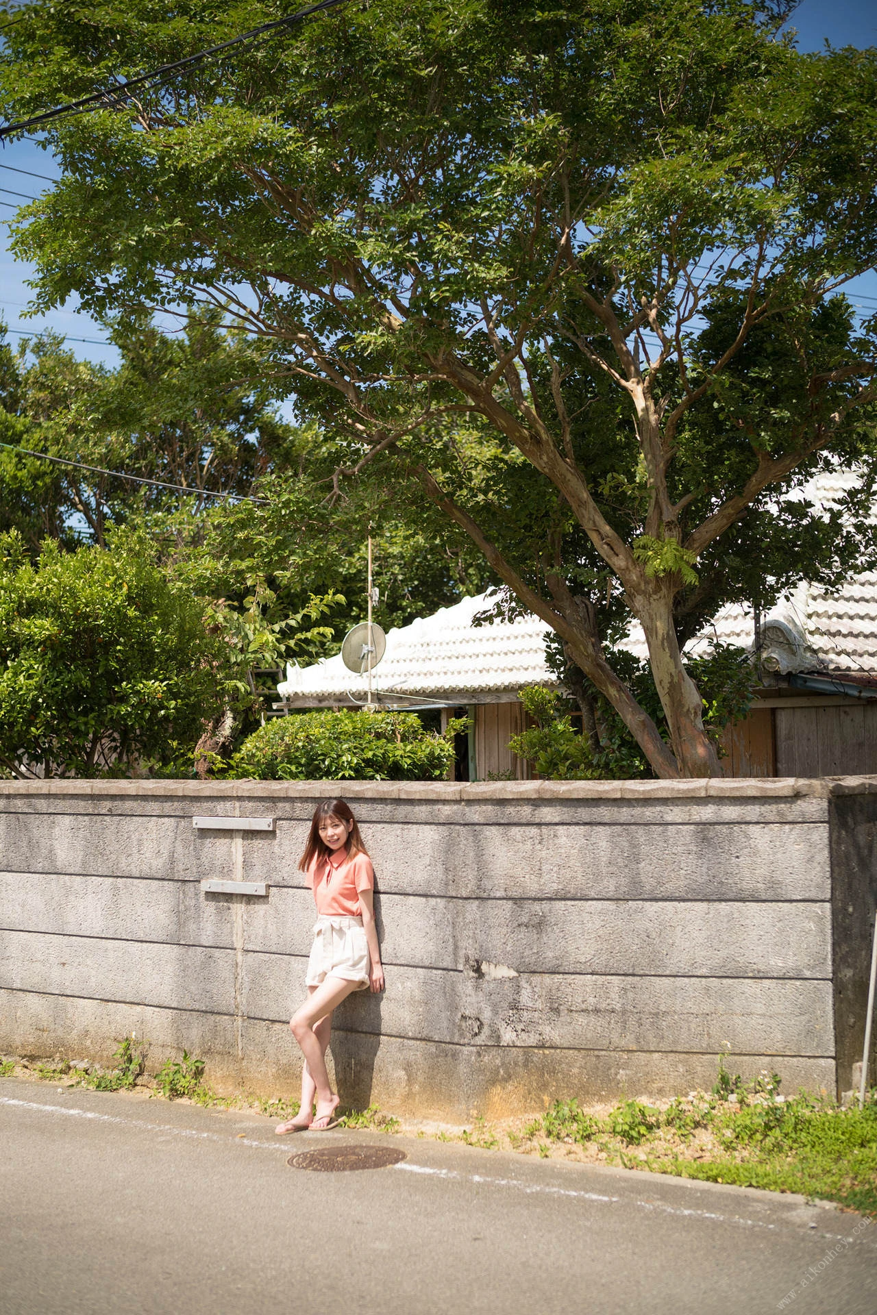 Hinako Mori 森日向子, ヌード写真集 「夏 駆ける 空 Blue sky Blue」 Set.02