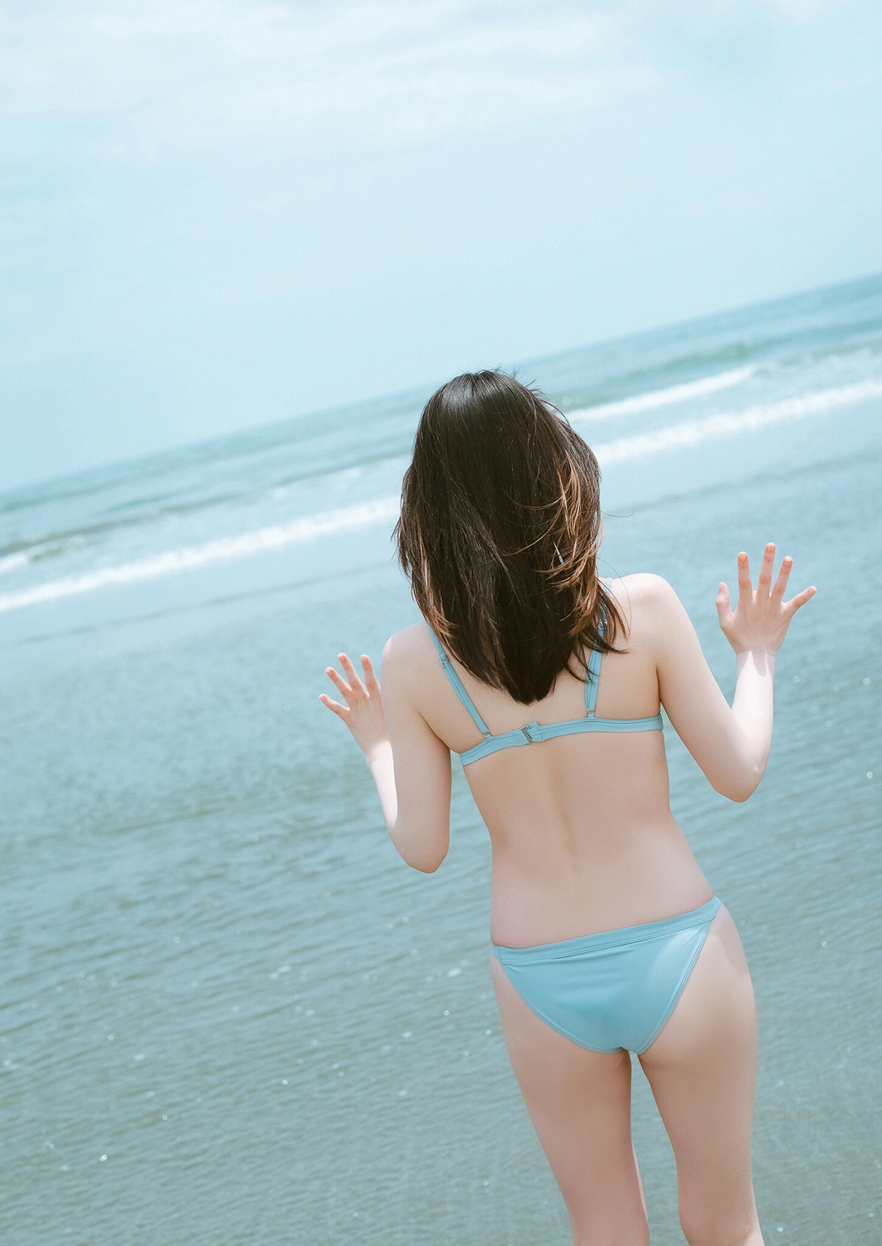 Iori Sagara 相楽伊織, 写真集 スピサン グラビアフォトブック 「Summer Vibes」 11