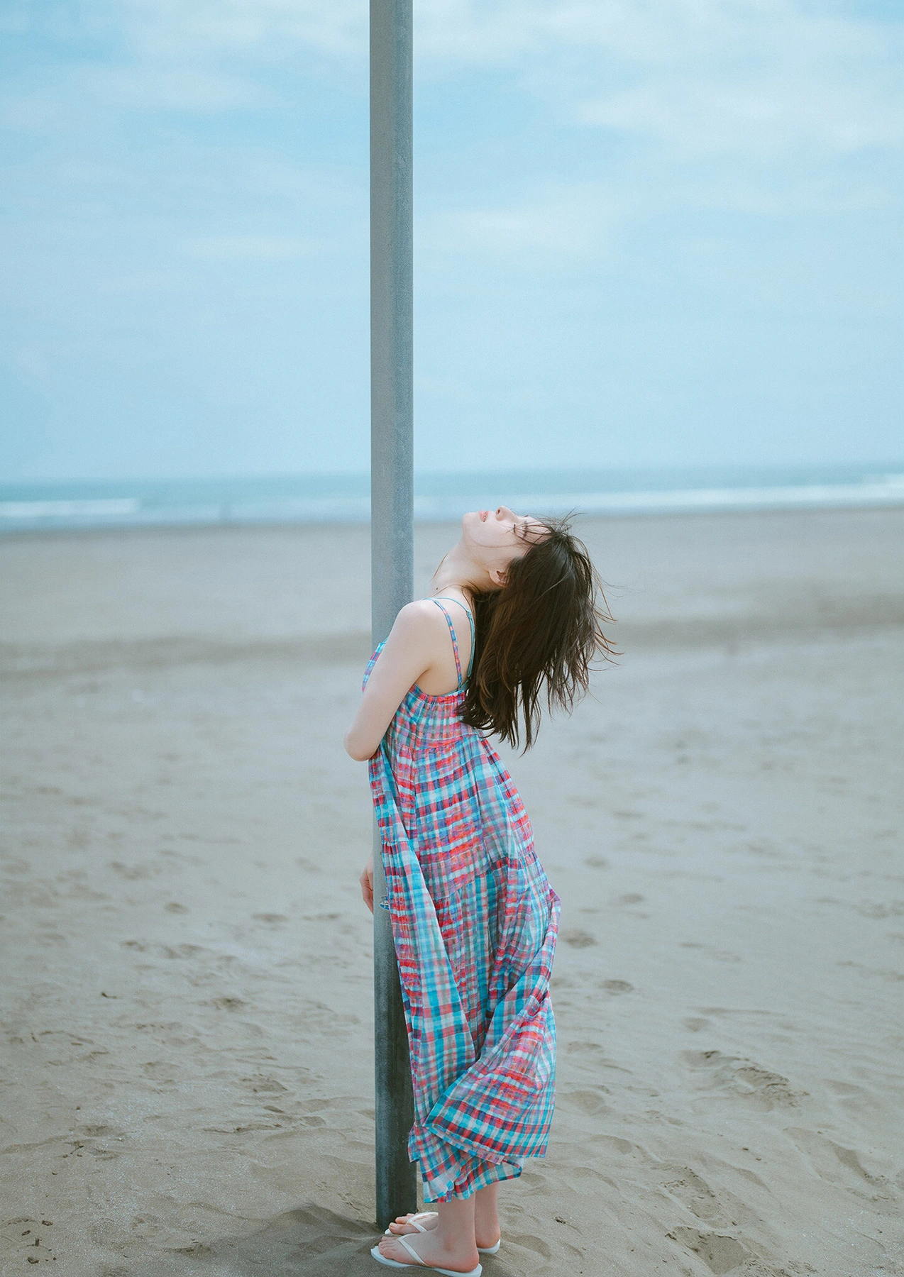 Iori Sagara 相楽伊織, 写真集 スピサン グラビアフォトブック 「Summer Vibes」 6